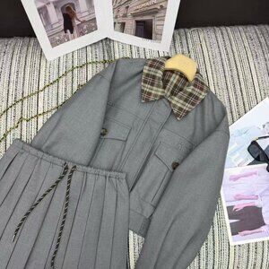 Women's Miu Miu Grey Plaid Collar Jacket & Pleated Skirt Set Sz M